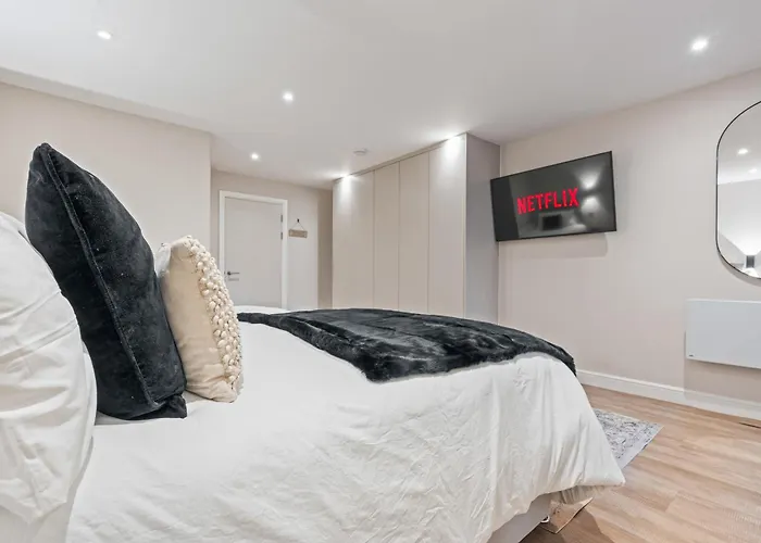 Seven - Centre Apartment *